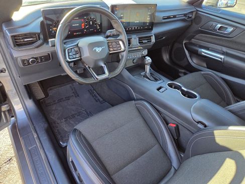 Certified 2024 Ford Mustang Coupe image 12