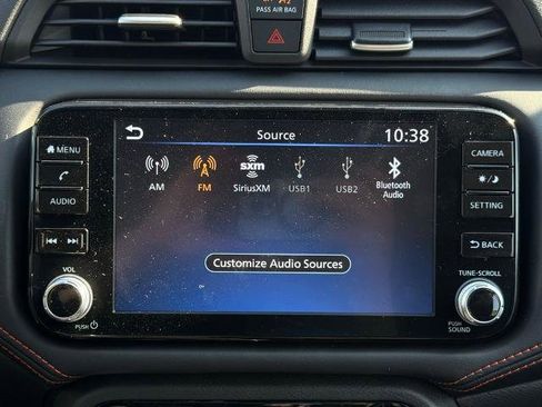 New 2025 Nissan Versa SR w/ Trunk Package image 28