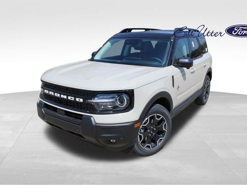 New 2025 Ford Bronco Sport Outer Banks w/ Outer Banks Tech Package+ image 1