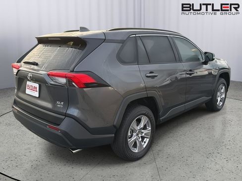 Certified 2025 Toyota RAV4 XLE AWD/4WD image 6