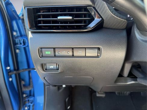 Used 2023 Nissan Sentra SV FWD image 21