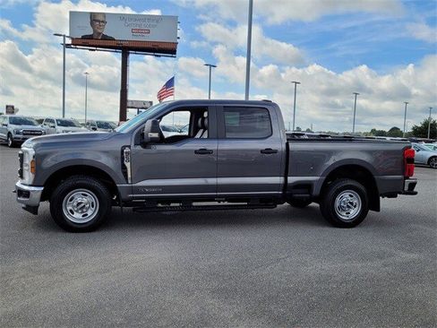 New 2026 Ford F250 XL w/ 360-Degree Camera Package RWD image 36