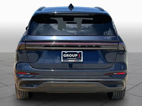 Used 2024 Lincoln Nautilus Reserve w/ Equipment Group 202A AWD/4WD image 5