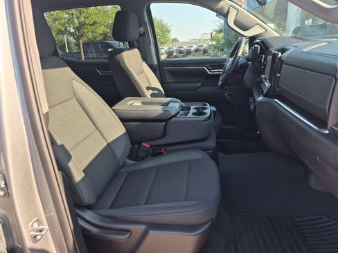 Used 2024 Chevrolet Silverado 1500 LT RWD image 23
