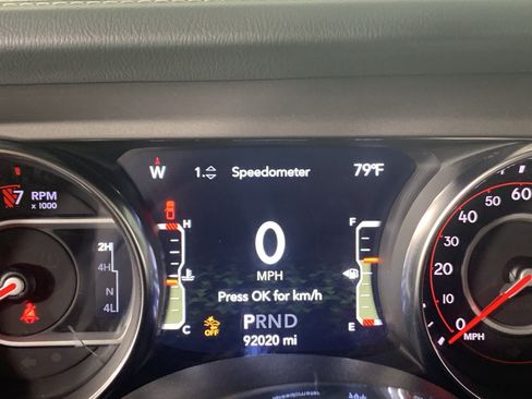 Used 2020 Jeep Gladiator Rubicon AWD/4WD image 23