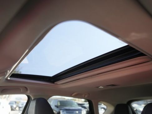 Used 2018 MAZDA CX-5 Touring w/ Preferred Equipment Package image 11