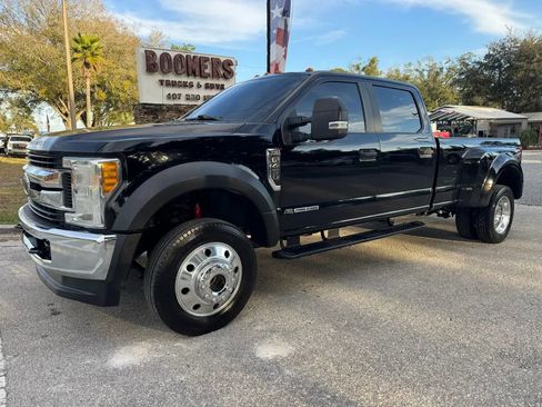Used 2017 Ford F450 XL w/ STX Appearance Package image 1