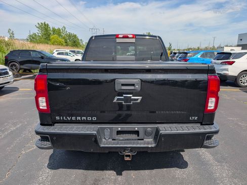 Used 2017 Chevrolet Silverado 1500 LTZ Z71 w/ LTZ Plus Package AWD/4WD image 6