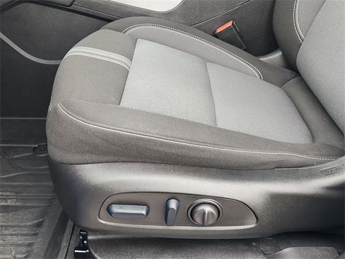 Used 2024 Chevrolet Blazer LT w/ Convenience Package image 23