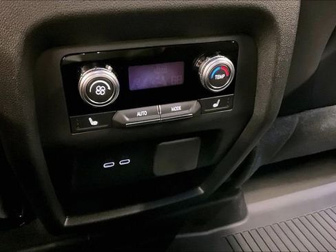 Used 2025 GMC Acadia Elevation w/ Elevation Premium Package image 33