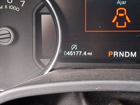 Used 2019 Ford F150 Lariat image 21