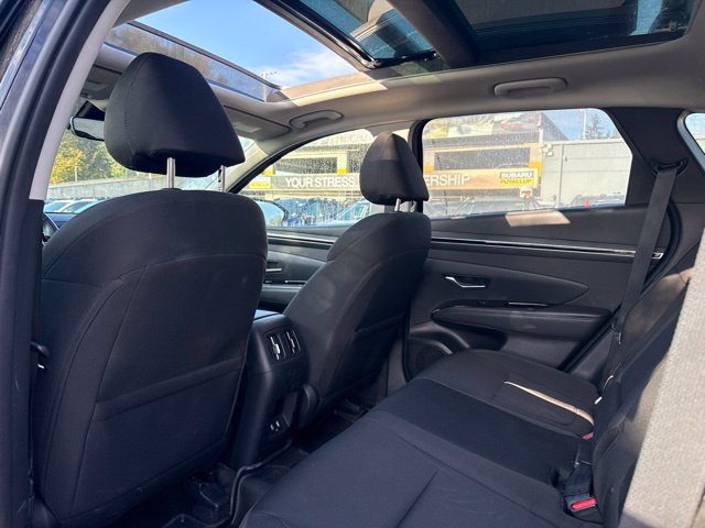 Used 2022 Hyundai Tucson SEL w/ Cargo Package AWD/4WD image 11