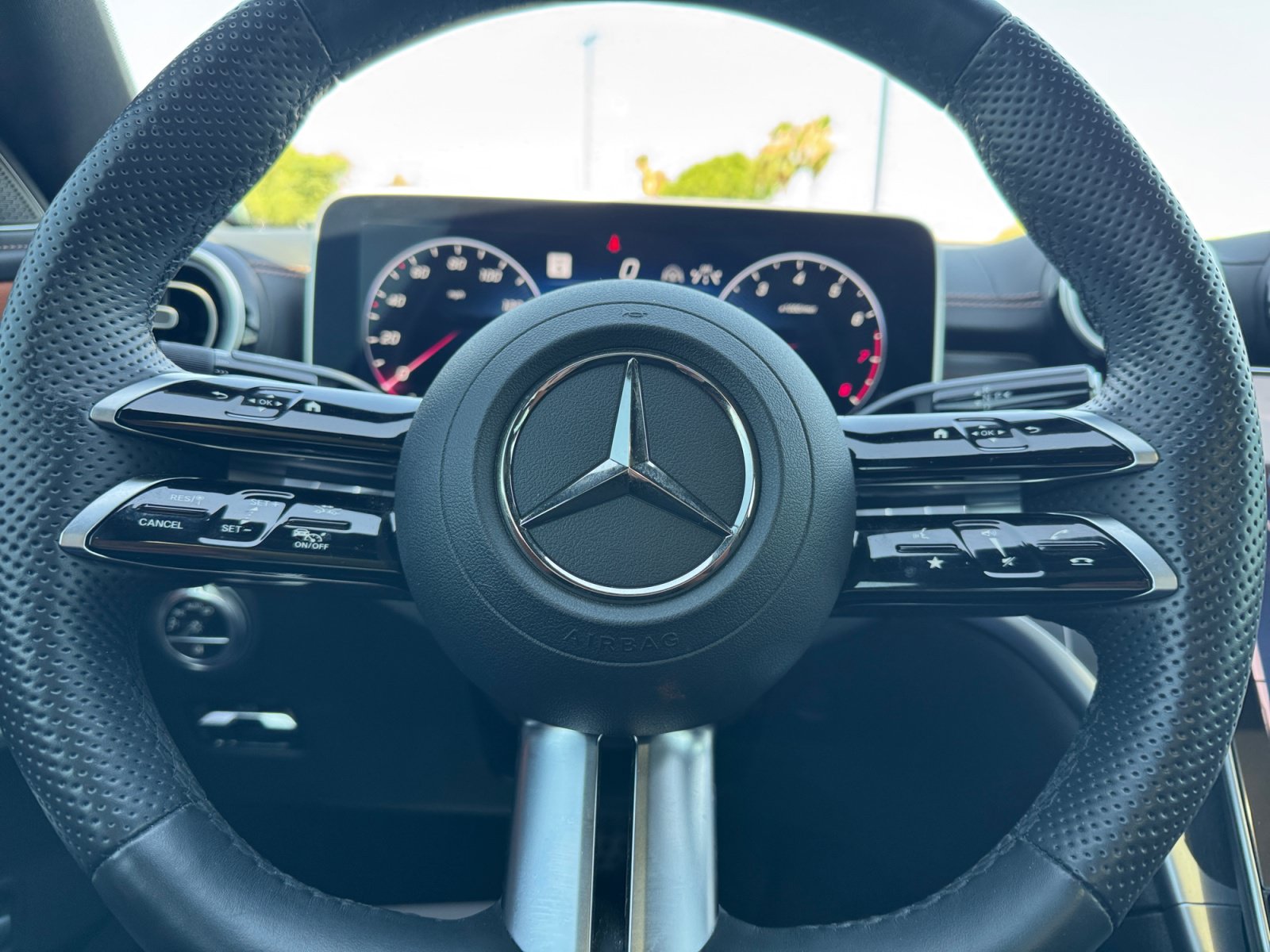 Used 2024 Mercedes-Benz C 300 4MATIC Sedan image 9