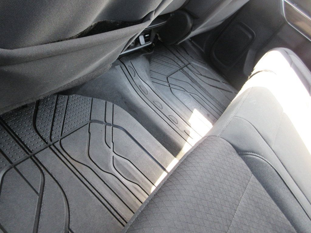 Used 2021 Chevrolet Silverado 1500 RST w/ Bed Protection Package AWD/4WD image 28