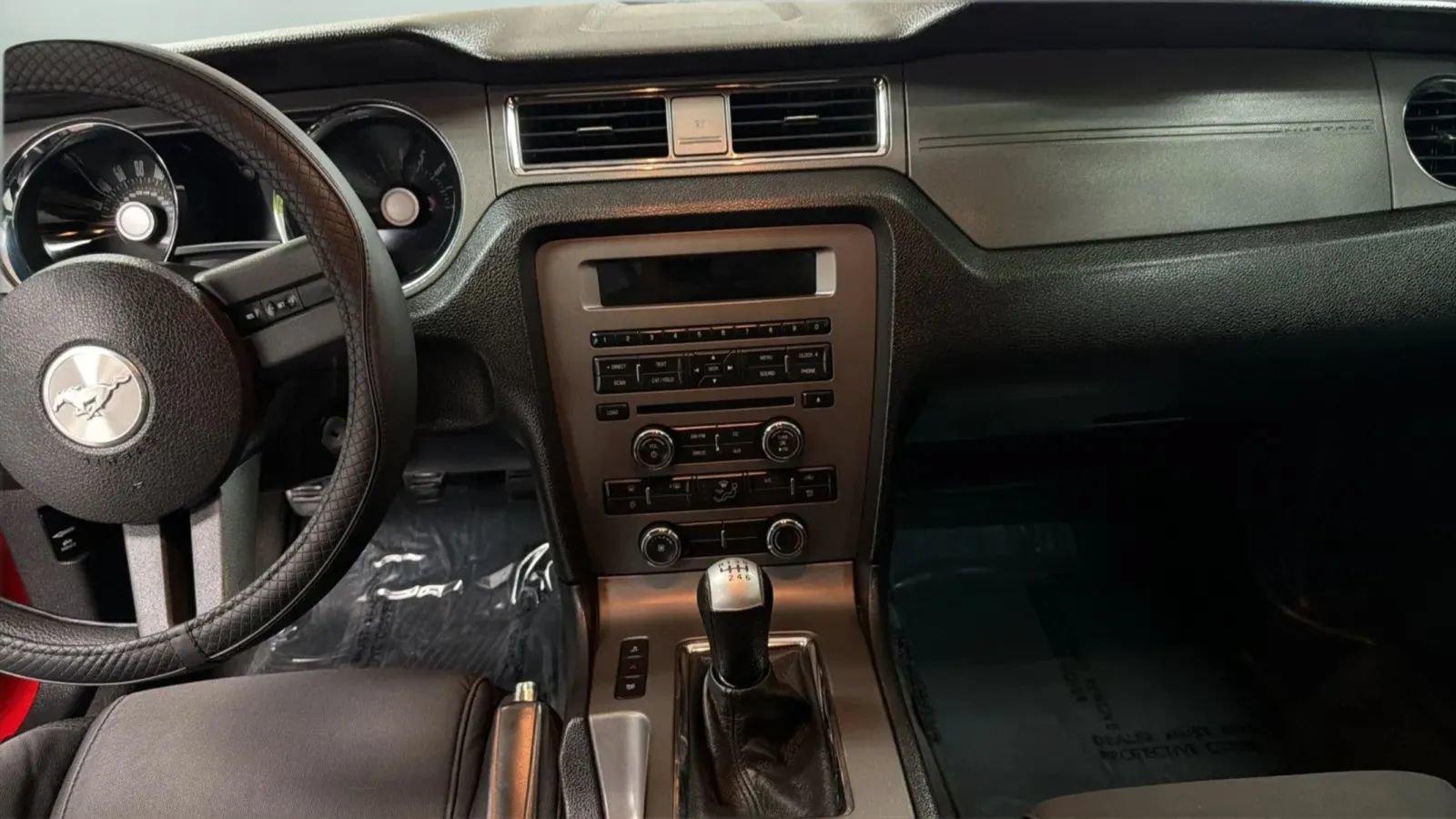 Used 2012 Ford Mustang GT RWD image 15