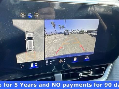 New 2026 Chevrolet Equinox LT w/ Convenience Package II FWD image 20