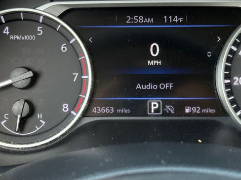 Used 2024 Nissan Sentra SV FWD image 11