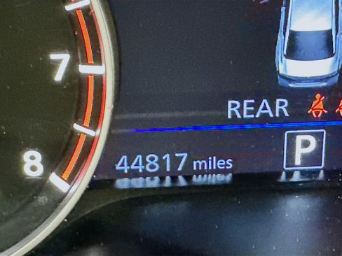 Used 2024 Nissan Altima 2.5 SV image 19