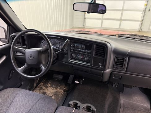 Used 2002 Chevrolet Silverado 1500 Base image 20