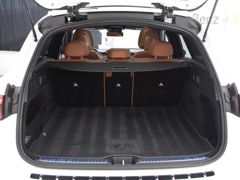 Certified 2024 Mercedes-Benz GLC 300 image 30