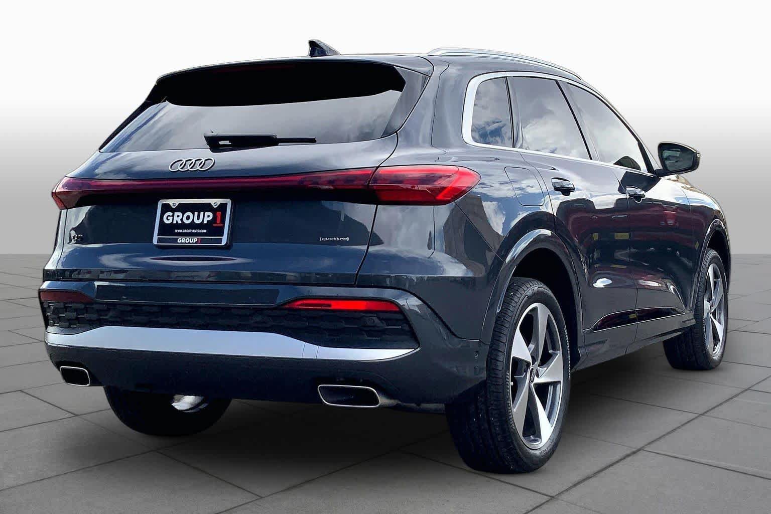 Certified 2025 Audi Q5 Premium Plus w/ Premium Plus AWD/4WD image 13
