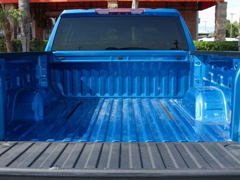 Used 2022 Chevrolet Silverado 1500 RST image 9