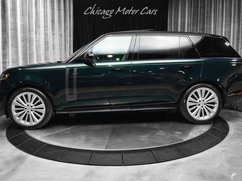 Used 2025 Land Rover Range Rover Long Wheelbase SE AWD/4WD image 1