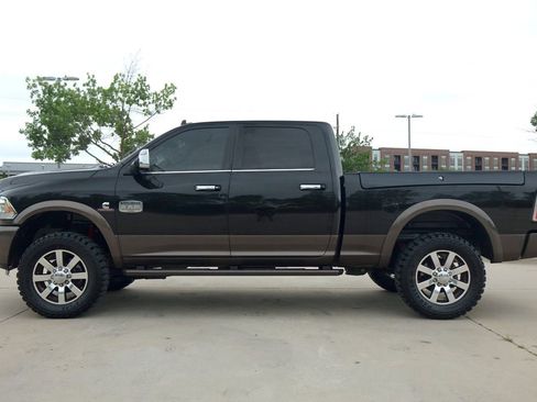 Used 2017 RAM 2500 Longhorn w/ Convenience Group AWD/4WD image 10