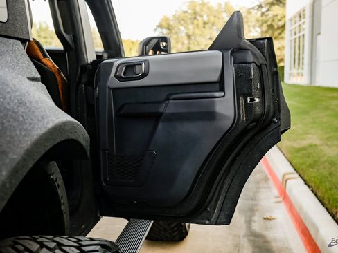 Used 2024 Ford Bronco Big Bend image 86