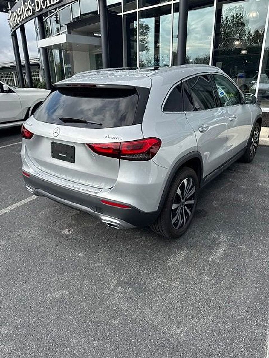 Used 2023 Mercedes-Benz GLA 250 4MATIC image 5