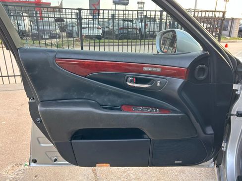 Used 2012 Lexus LS 460 LS 460 Sedan 4D image 12