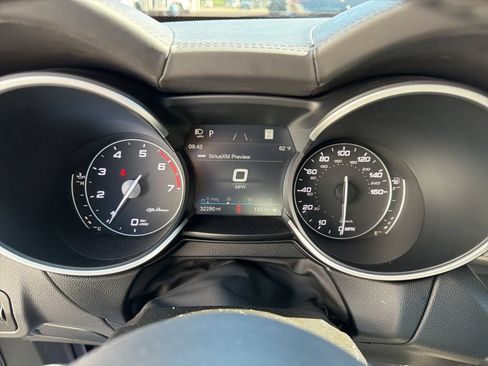 Used 2022 Alfa Romeo Stelvio Veloce AWD/4WD image 30