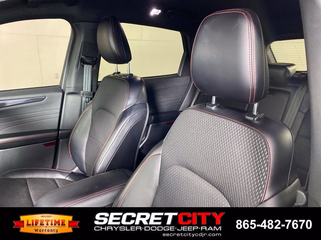 Used 2024 Ford Escape ST-Line w/ Tech Pack #1 AWD/4WD image 10
