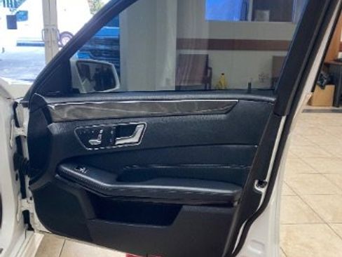 Used 2014 Mercedes-Benz E 350 4MATIC w/ Premium 1 Package image 13