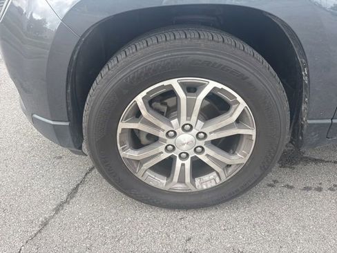 Used 2013 GMC Acadia SLT FWD image 9