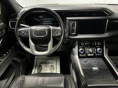 Used 2022 GMC Yukon Denali w/ Denali Premium Package