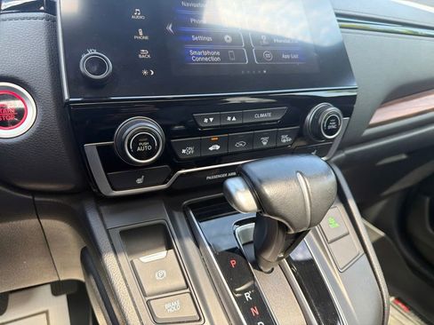 Used 2019 Honda CR-V Touring image 32