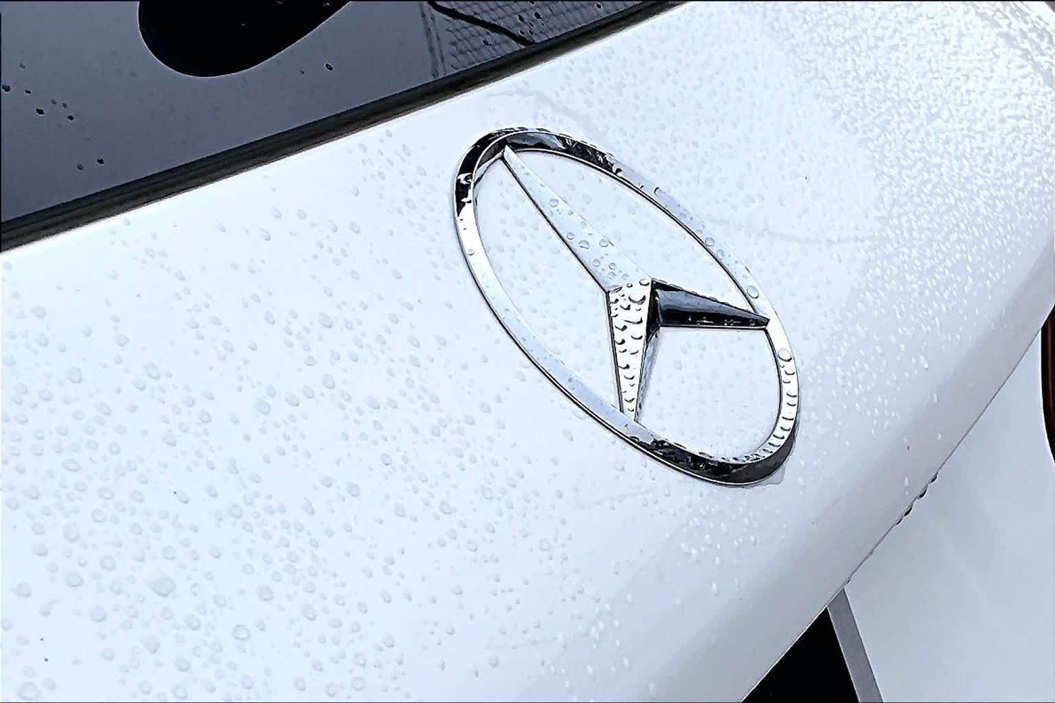 Used 2022 Mercedes-Benz GLC 300 image 31