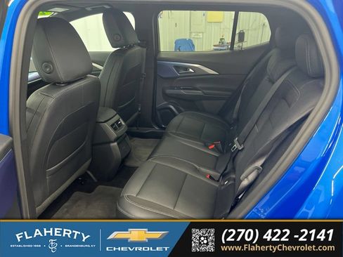Used 2024 Chevrolet Equinox EV LT FWD image 11
