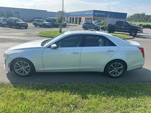 Used 2017 Cadillac CTS Luxury RWD image 9