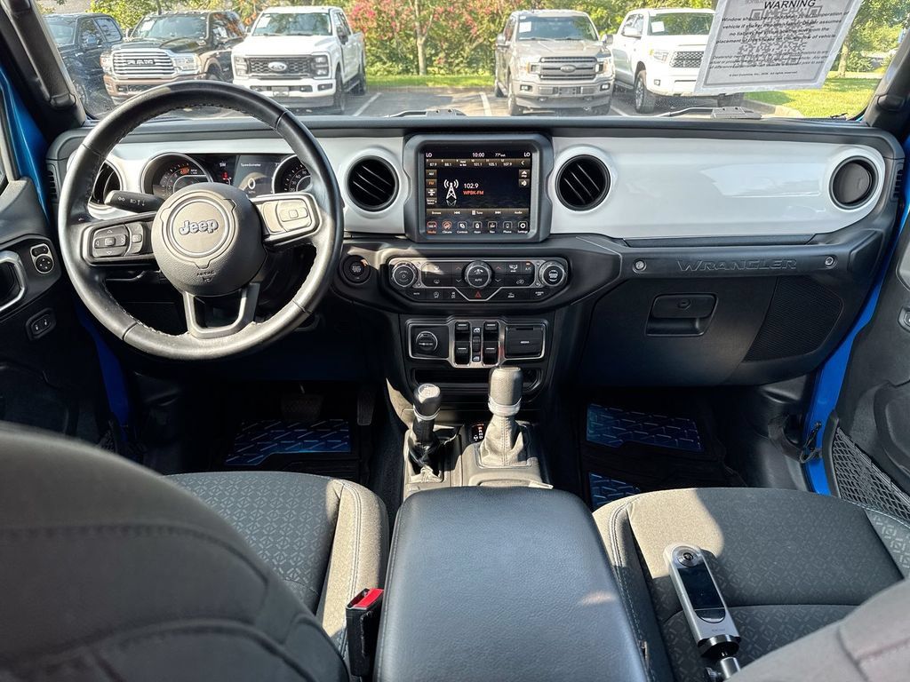 Used 2021 Jeep Wrangler Unlimited Sport AWD/4WD image 10