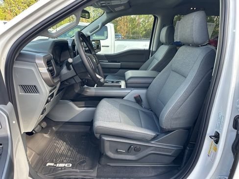 New 2024 Ford F150 XLT w/ Equipment Group 302A MID image 30