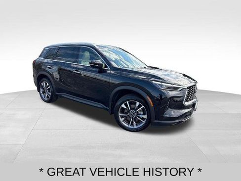 Certified 2023 INFINITI QX60 Luxe w/ Performance Audio Package image 7