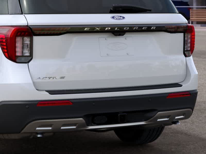 New 2027 Ford Explorer Active w/ Active Comfort Package RWD image 23