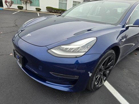 Used 2018 Tesla Model 3 Long Range image 13