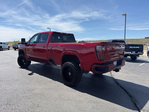 Used 2025 GMC Sierra 3500 AT4 w/ AT4 Premium Plus Package AWD/4WD image 8