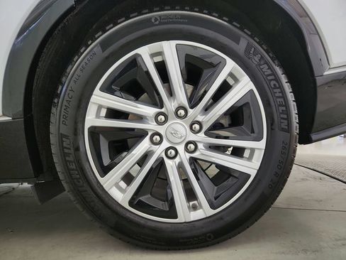 Used 2024 Cadillac Lyriq Tech AWD/4WD image 34