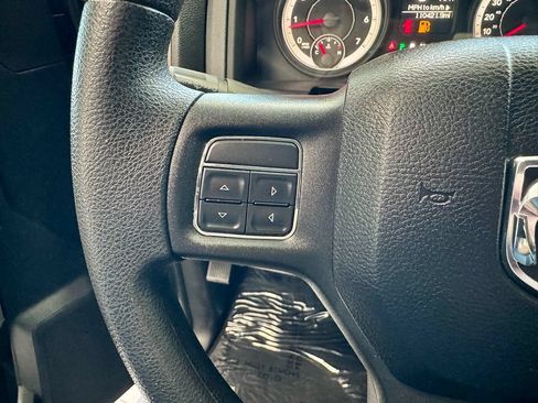 Used 2013 RAM 1500 Express RWD image 19