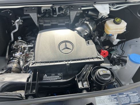 New 2025 Mercedes-Benz Sprinter 2500 image 36