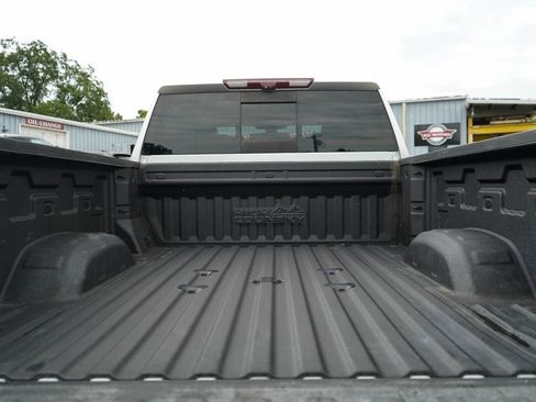 Used 2022 Chevrolet Silverado 2500 High Country w/ Z71 Off-Road Package AWD/4WD image 21